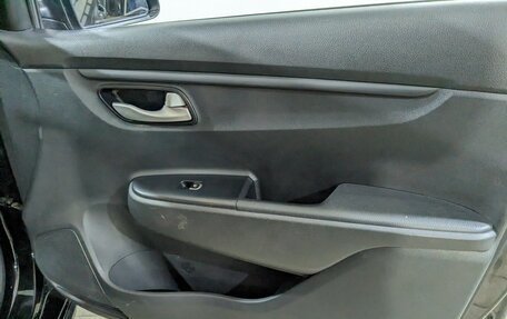 KIA Rio IV, 2020 год, 900 000 рублей, 20 фотография