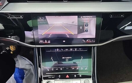 Audi A8, 2023 год, 11 070 000 рублей, 8 фотография