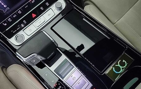 Audi A8, 2023 год, 11 070 000 рублей, 9 фотография