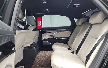 Audi A8, 2023 год, 11 070 000 рублей, 12 фотография