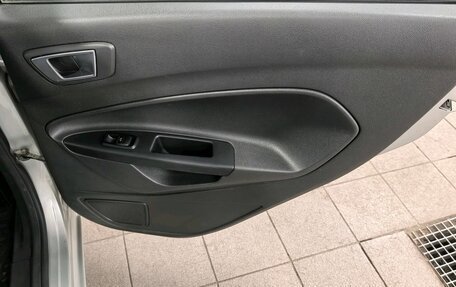 Ford Fiesta, 2016 год, 650 000 рублей, 17 фотография