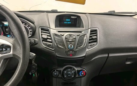 Ford Fiesta, 2016 год, 650 000 рублей, 14 фотография