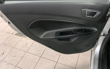 Ford Fiesta, 2016 год, 650 000 рублей, 15 фотография