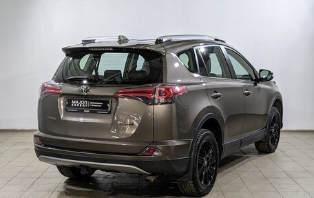 Toyota RAV4, 2016 год, 2 650 000 рублей, 5 фотография
