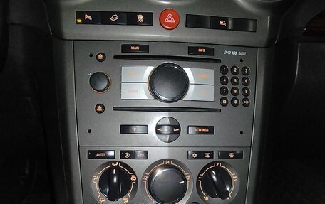 Opel Antara I, 2008 год, 659 000 рублей, 13 фотография