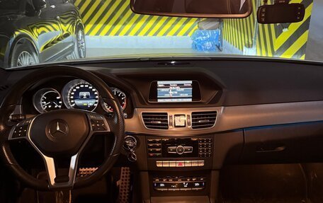 Mercedes-Benz E-Класс, 2014 год, 3 100 000 рублей, 6 фотография