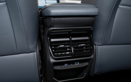 Geely Atlas, 2024 год, 3 390 000 рублей, 15 фотография