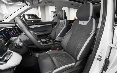 Geely Atlas, 2024 год, 3 390 000 рублей, 9 фотография