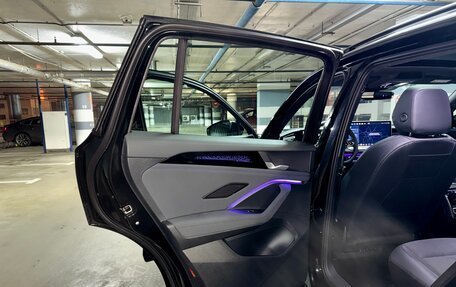 Volkswagen Tiguan, 2025 год, 4 800 000 рублей, 25 фотография