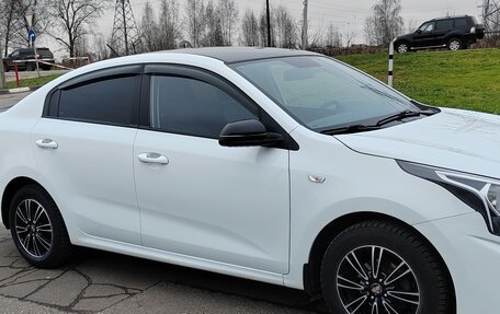 KIA Rio IV, 2020 год, 1 350 000 рублей, 5 фотография