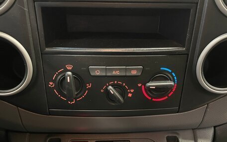 Peugeot Partner II рестайлинг 2, 2012 год, 630 000 рублей, 7 фотография