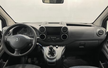 Peugeot Partner II рестайлинг 2, 2012 год, 630 000 рублей, 5 фотография