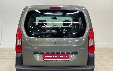 Peugeot Partner II рестайлинг 2, 2012 год, 630 000 рублей, 3 фотография