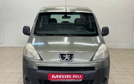 Peugeot Partner II рестайлинг 2, 2012 год, 630 000 рублей, 2 фотография