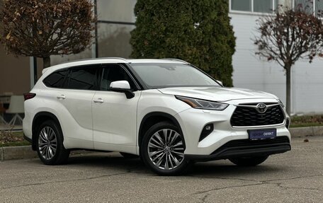 Toyota Highlander, 2021 год, 5 190 000 рублей, 3 фотография