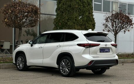 Toyota Highlander, 2021 год, 5 190 000 рублей, 4 фотография