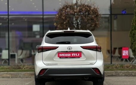 Toyota Highlander, 2021 год, 5 190 000 рублей, 6 фотография