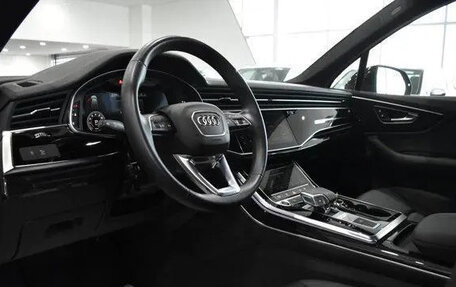 Audi Q7, 2022 год, 5 850 000 рублей, 33 фотография