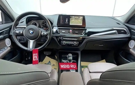 BMW 1 серия, 2021 год, 1 727 000 рублей, 13 фотография