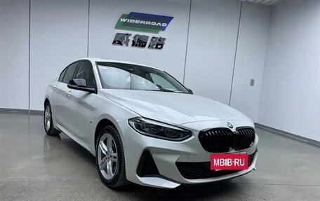 BMW 1 серия, 2021 год, 1 727 000 рублей, 5 фотография