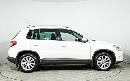 Volkswagen Tiguan I, 2010 год, 899 777 рублей, 4 фотография