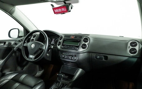 Volkswagen Tiguan I, 2010 год, 899 777 рублей, 9 фотография