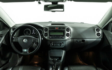 Volkswagen Tiguan I, 2010 год, 899 777 рублей, 13 фотография