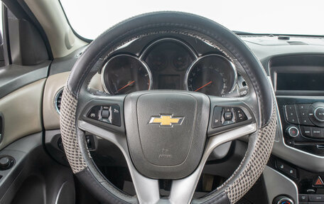 Chevrolet Cruze II, 2010 год, 739 000 рублей, 13 фотография