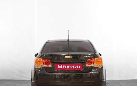Chevrolet Cruze II, 2010 год, 739 000 рублей, 6 фотография