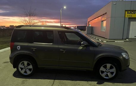 Skoda Yeti I рестайлинг, 2012 год, 1 050 000 рублей, 3 фотография