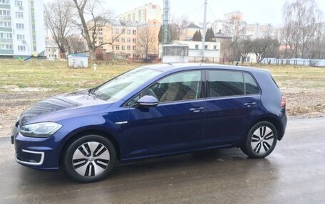 Volkswagen Golf VII, 2017 год, 1 899 999 рублей, 7 фотография