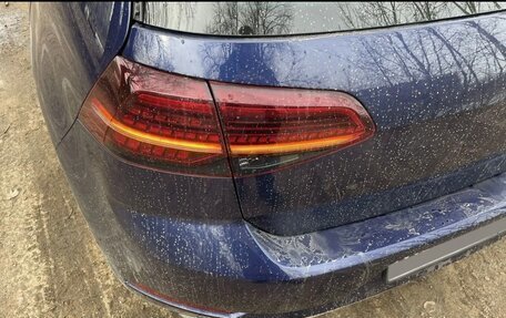 Volkswagen Golf VII, 2017 год, 1 899 999 рублей, 17 фотография