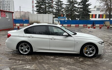 BMW 3 серия, 2017 год, 2 300 000 рублей, 3 фотография