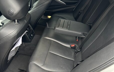 BMW 3 серия, 2017 год, 2 300 000 рублей, 11 фотография