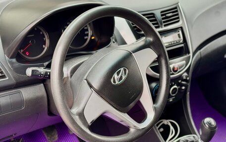 Hyundai Solaris II рестайлинг, 2011 год, 650 000 рублей, 11 фотография