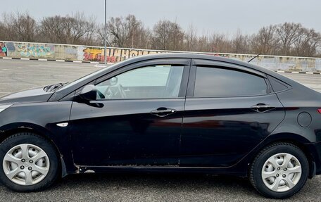 Hyundai Solaris II рестайлинг, 2011 год, 650 000 рублей, 5 фотография