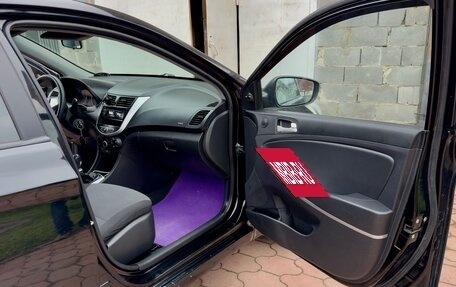 Hyundai Solaris II рестайлинг, 2011 год, 650 000 рублей, 7 фотография