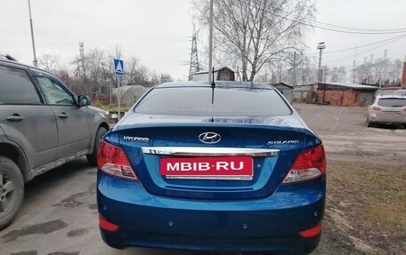 Hyundai Solaris II рестайлинг, 2011 год, 680 000 рублей, 5 фотография