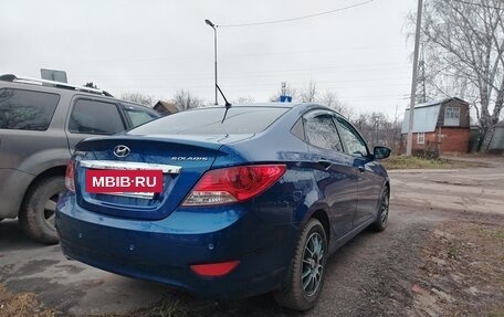 Hyundai Solaris II рестайлинг, 2011 год, 680 000 рублей, 6 фотография