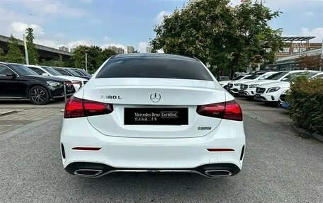 Mercedes-Benz A-Класс, 2023 год, 2 400 000 рублей, 6 фотография