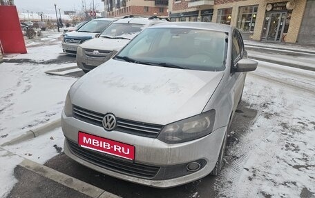 Volkswagen Polo VI (EU Market), 2012 год, 670 000 рублей, 1 фотография