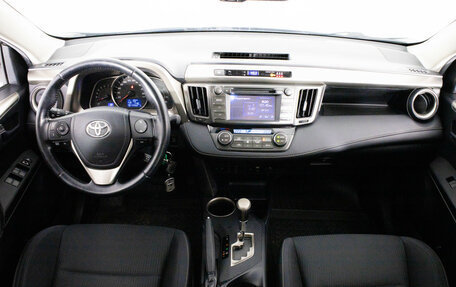 Toyota RAV4, 2013 год, 1 729 000 рублей, 11 фотография