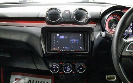 Suzuki Swift V, 2018 год, 1 625 000 рублей, 13 фотография