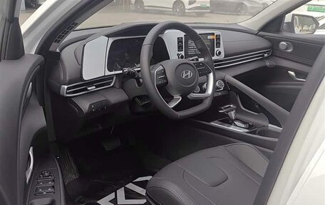 Hyundai Elantra, 2025 год, 1 870 114 рублей, 10 фотография