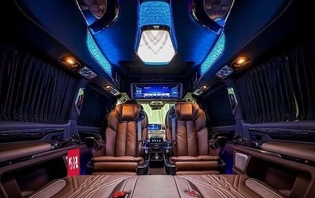 Mercedes-Benz V-Класс, 2024 год, 13 778 545 рублей, 5 фотография