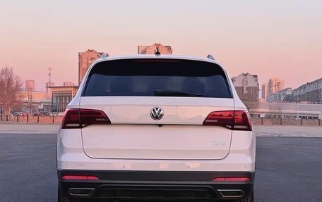 Volkswagen Tharu, 2021 год, 1 800 000 рублей, 5 фотография