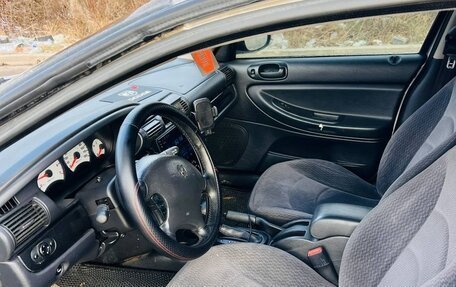 Dodge Stratus II, 2001 год, 190 000 рублей, 5 фотография