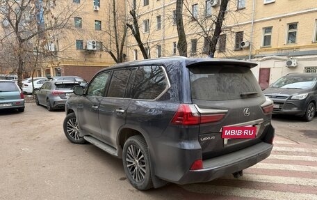 Lexus LX III, 2017 год, 7 000 000 рублей, 11 фотография