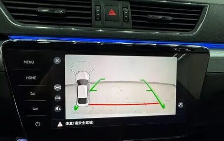 Skoda Superb III рестайлинг, 2022 год, 1 667 000 рублей, 8 фотография