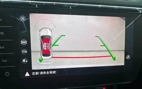 Skoda Superb III рестайлинг, 2022 год, 1 980 099 рублей, 11 фотография